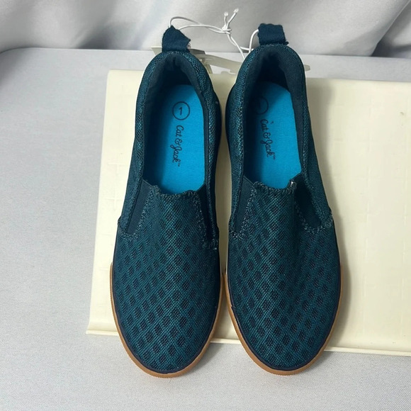 Cat & Jack Boys Loafer Shoes Size 1 Boat Shoes NWT Anti Fall Rubber - Picture 1 of 8